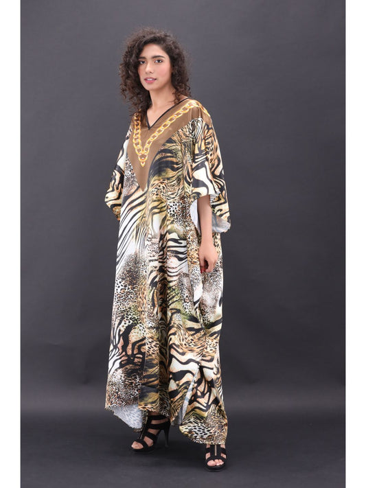 Vittorian bliss Elegance Caftan is very forgiving and loose fitting for maximum comfort and best wear. To choose your favourite colour from vittorian bliss caftan range so might find yourself buying one in each colour option.