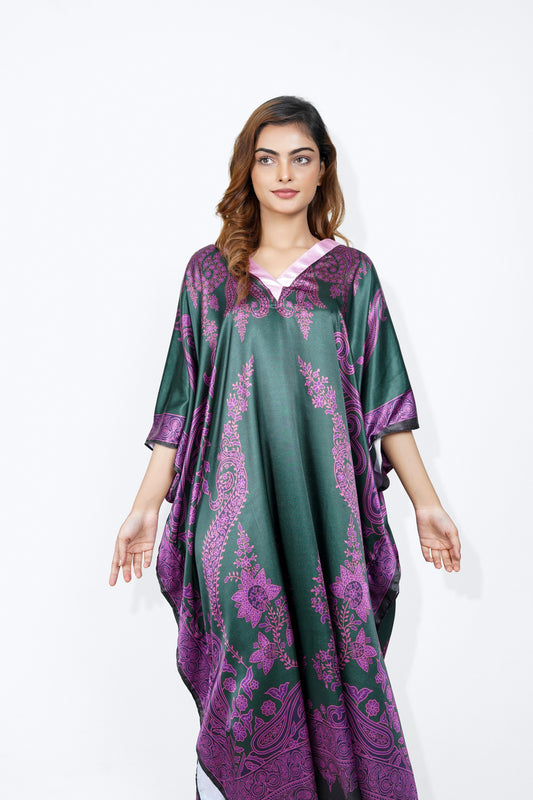 Vittorian bliss Elegance Caftan is very forgiving and loose fitting for maximum comfort and best wear. To choose your favourite colour from vittorian bliss caftan range so might find yourself buying one in each colour option.
