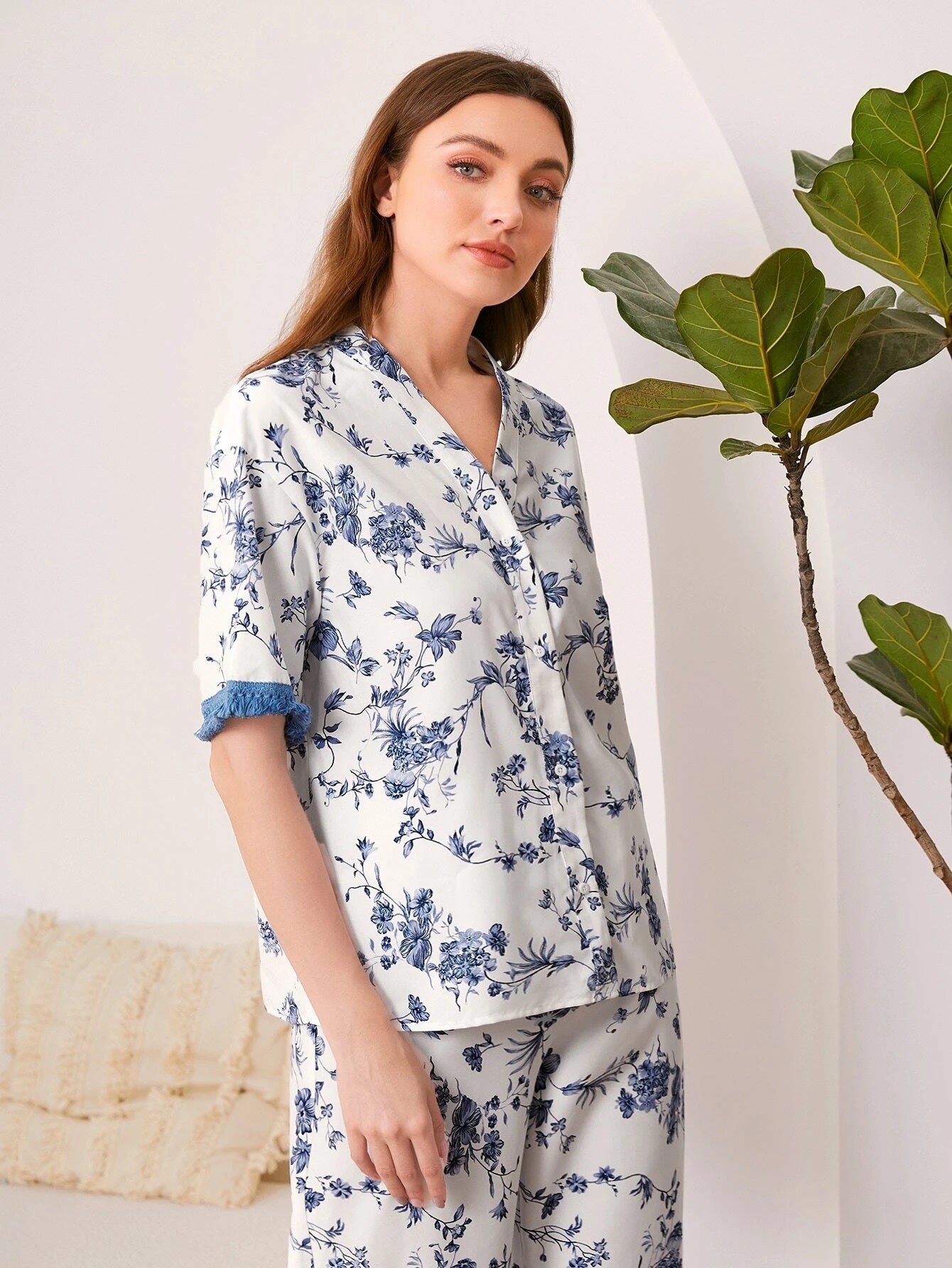 She's Inn Fashion Finds Silky Satin Floral Print half Sleeves Satin PJ Set