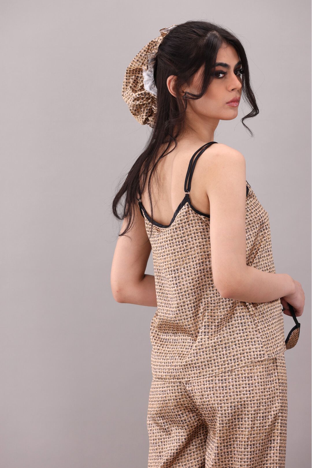 Eshaal Omani Relaxation Nightwear – Stylish & Soft for Sweet Dreams Silky Finish Night Dress For Women and Girls 7 Piece Night Wear Women's Pajama Sets