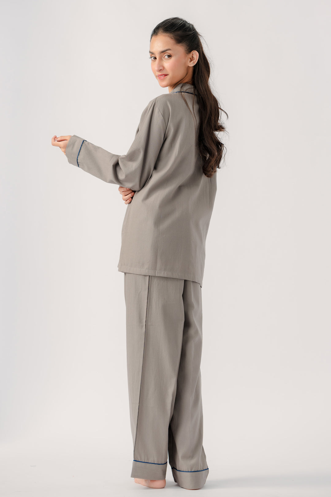 Marium Malik Grey pajama set fabric made specially for dry season super soft wrinkle free.