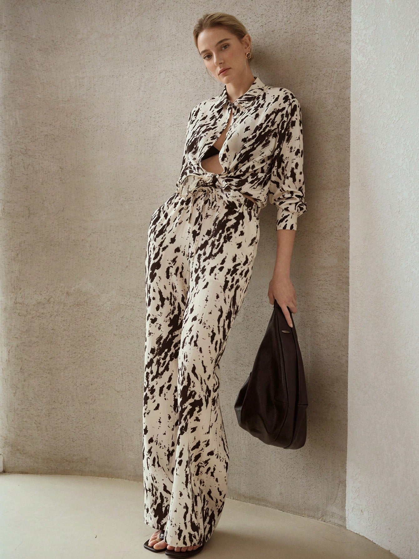 Bella de Fashion Batch-1 Premium soft cotton-feel fabric, specially designed for the summer season.