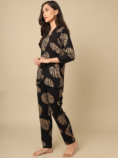 Layla Amal Trendy Essentials Poly Viscose black & Brown Printed Night Suit ARJ-PJ-01-BK-LEAF