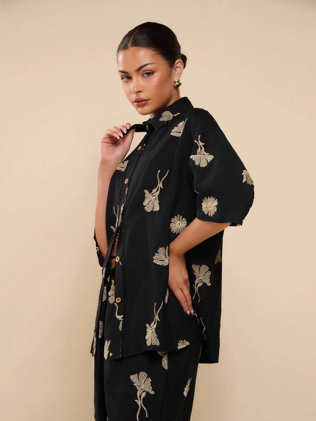 Cameron & carter Batch-2 soft, breathable and lightweight, developed for the summer season- loose fitting it offers an excellent and comfortable fit.