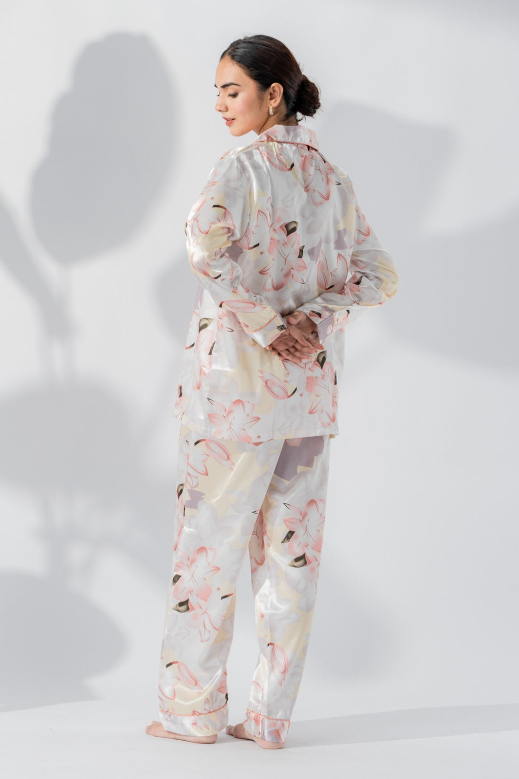 Iqra Usmaani Relaxed Sleepwear 2 pcs nightwear/sleepwear night suit